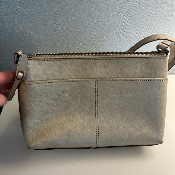 Calvin Klein Women's CrossBody Bag - Picture 14 of 16